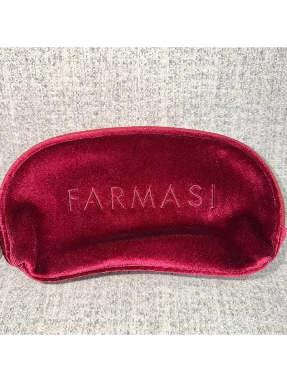 Farmasi Burgundy Velvet Makeup Cosmetic Bag Zipper Travel Organizer Pouch